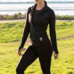 صورة Not So Basic Black Compression Jacket